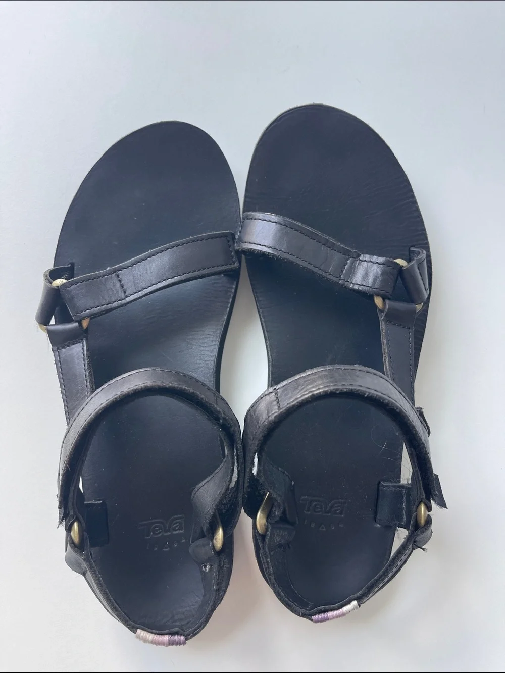 Black leather Tevas size 10